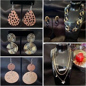 Elegant Fashion Jewlery Bundle Mix